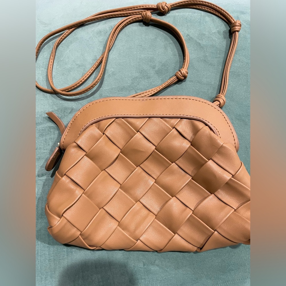 Mango purse